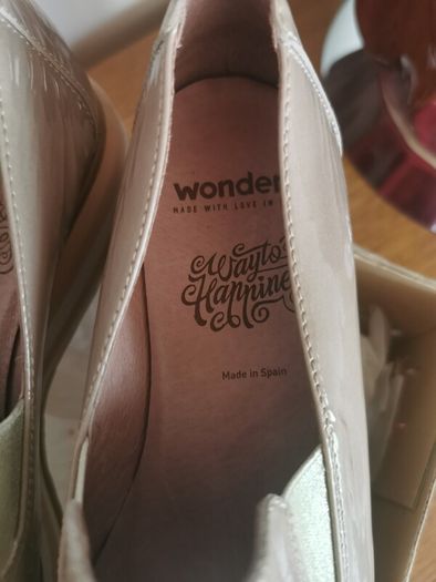 Wonders shoes