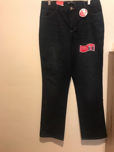 Lee Classic Fit Jeans Paloma size 14  - New with tags