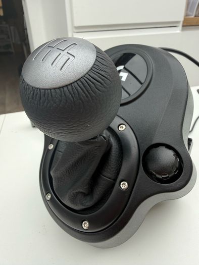 Logitech G29 Wheel, Pedals, Shifter for PS and PC