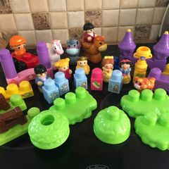 Duplo blocks