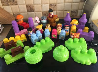 Duplo blocks
