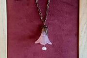 Pink flower pendant necklace