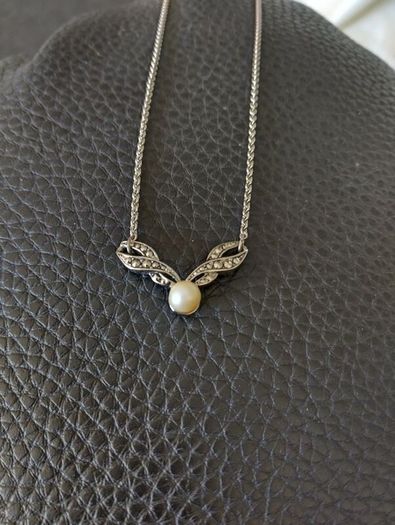 lovely dressy necklace