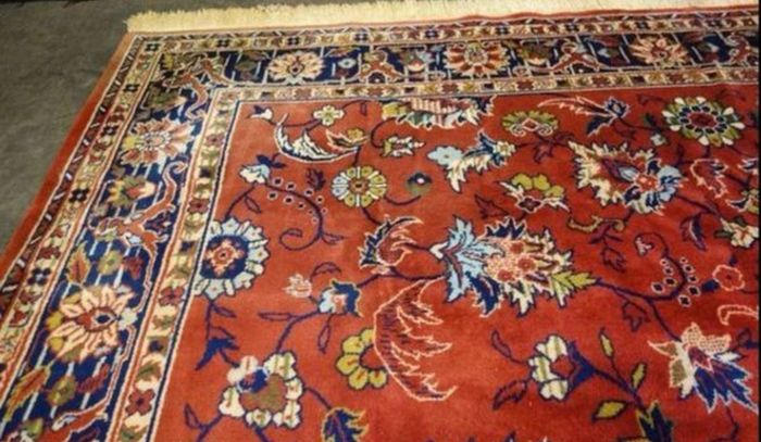 Hand-knotted Persian Tabrizian Rug