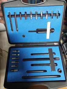 Sykes Pickavant internal bearing puller set