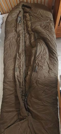Carinthia Defence 4 Sleeping Bag - Size 185 - Excellent Used Condition