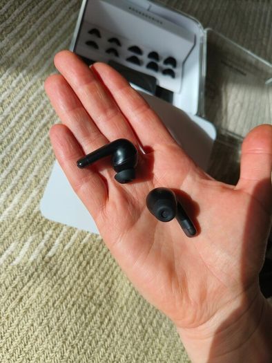 Wireless Happy Plugs - Made in Sweden