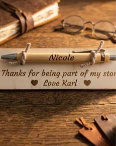 Personalised pen and wooden card