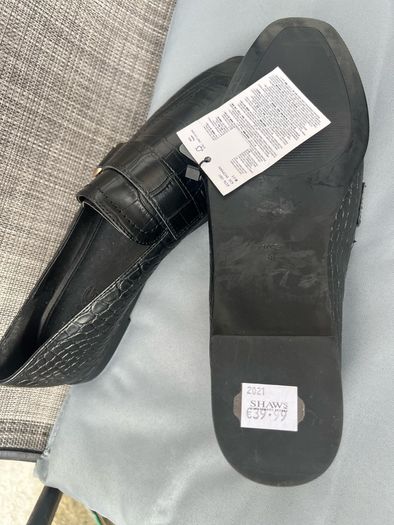 Ladies BNWT mango shoes size 5