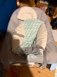 Baby rocking chair