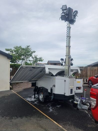 2 x Trime X Solar Lighting Tower