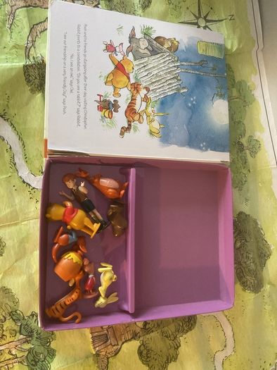 My Busy Books Winnie the Pooh activity set