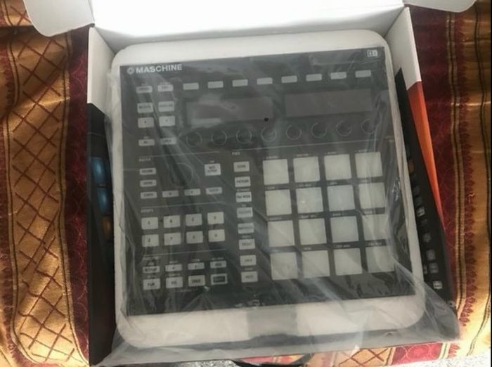 Maschine MK2 Boxed with Original Manual etc
