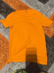 tommy t shirt (12-14 year old )