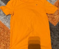 tommy t shirt (12-14 year old )