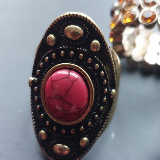 Dress ring