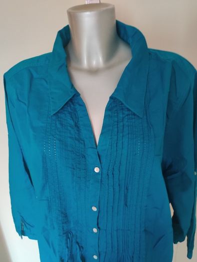 Yessica  long line plus size blouse size UK24/26 Postage included