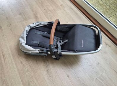 Vista V2 Rumble Seat