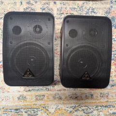 Behringer Monitor Speakers 1C