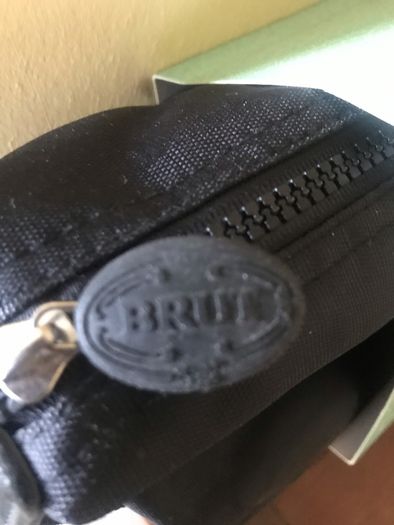 NEW- Brut Travel Bag kit
