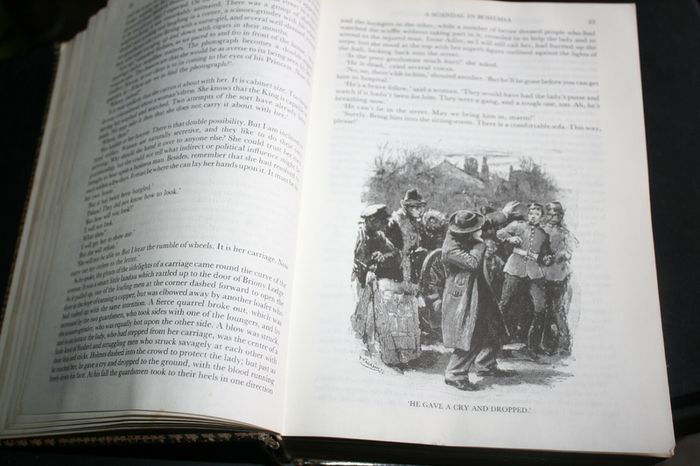 Sherlock Holmes: Complete Illustrated Novels by Sir Arthur Conan Doyle (Hardcover, 1991)
