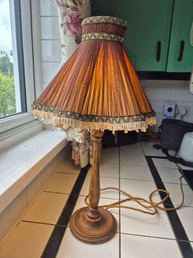 Lamp 1920s Vintage pleated silk shade solid oak base Table lamp