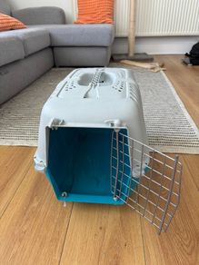 Cat carrier