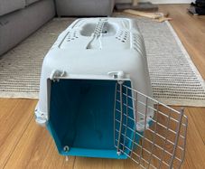 Cat carrier