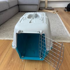 Cat carrier