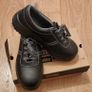 Safety shoes Image 2