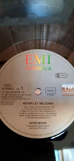 David Bowie - Never Let Me Down - LP - EMI America - 1987