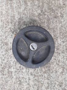 Alfa 33 Filler Cap