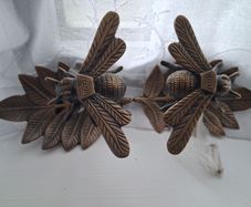 Vintage Style Brass Bee & Leaf Curtain Holdbacks Pair