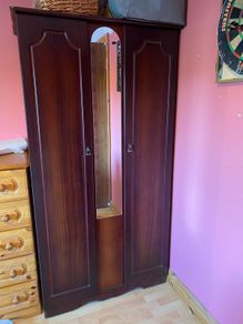 wardrobe