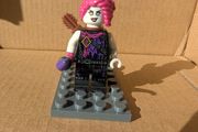 100% Lego Dreamz Minifigure