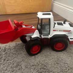 Bruder XL 5000