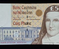 Ireland | 1994 | 5 Pounds | P.75a | AAH 573718 | aUNC