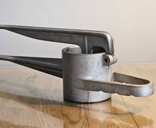 Vintage Spaetzle Press