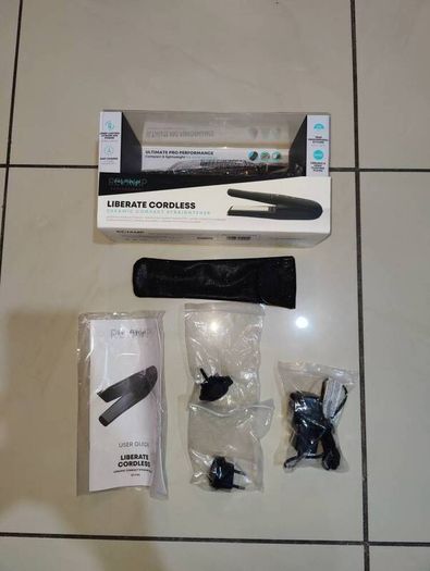 RevampLiberate Cordless Hair Straightener