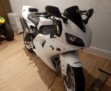 1999 Yamaha r1