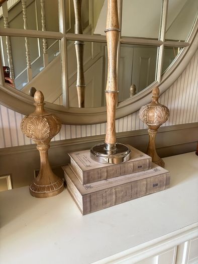 New 37cm high wood effect pumpkin finial with whitewash finish