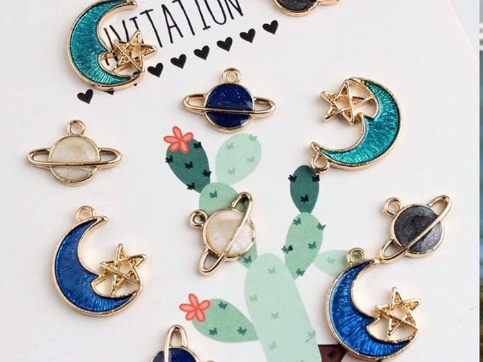 130pcs Jewelry Charms, BetterJonny Star Moon and Sun Charms Pendant Fitting Enamel Charms for Jewelry Making Gold Silver and Blue (FREE POSTAGE)