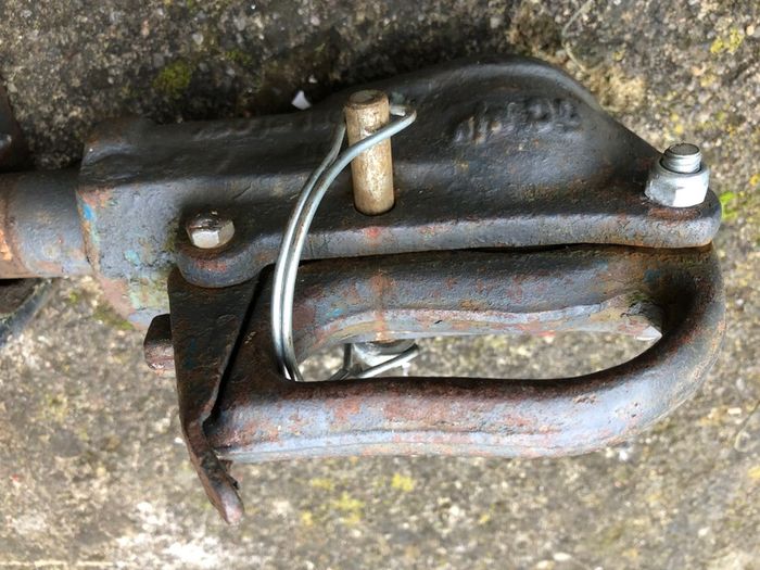 ball hitch