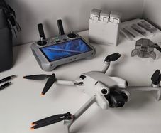 DJI Mini 4 Pro Fly More Combo Plus