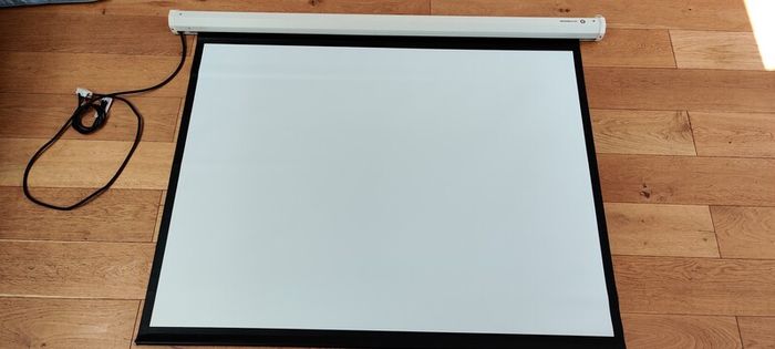 GrandView 72" (4:3) Motorized Projector Screen
