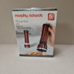 Salt and Pepper Mill Set
