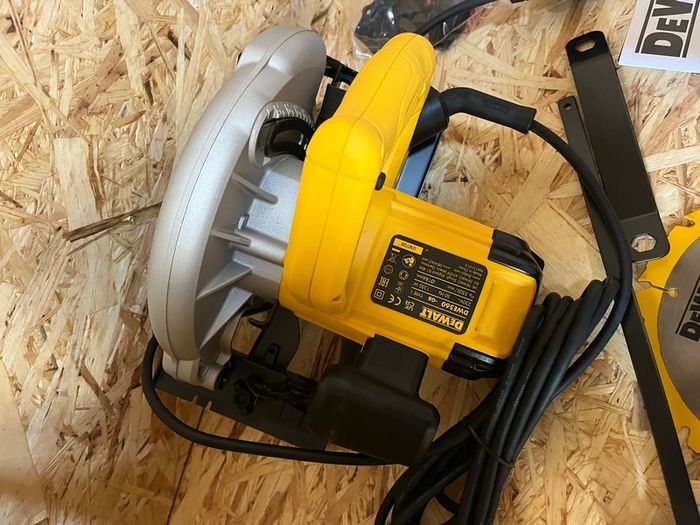 Dewalt