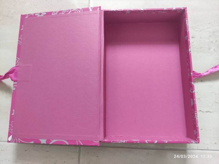 Book Box