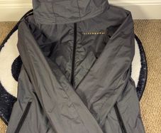 Nike Livestrong Running Series Woven Windbreaker