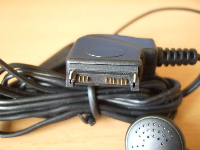 Nokia Headset with Microphone